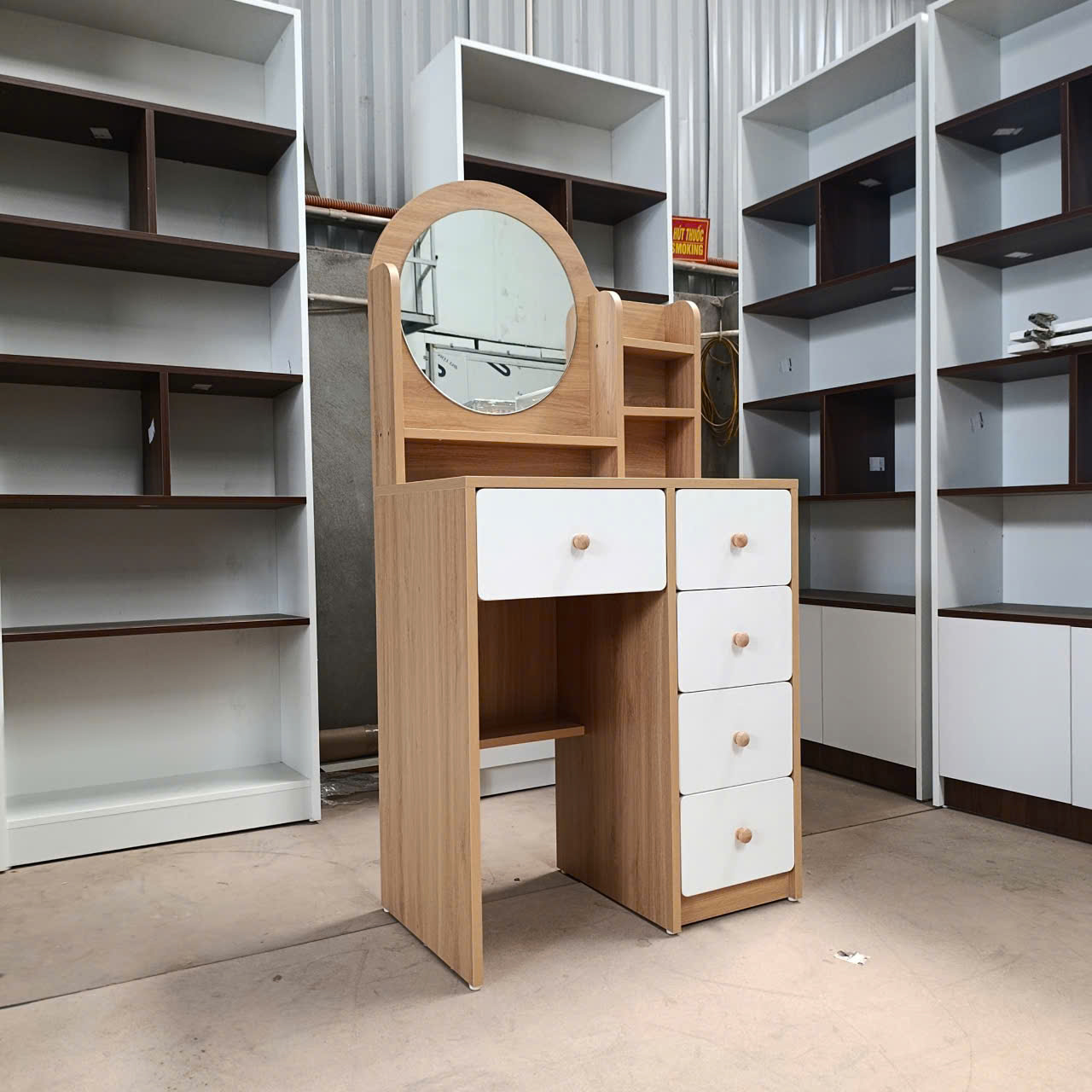 Bàn Trang Điểm Gỗ MDF Phủ Melamine – Hiện Đại & Sang Trọng R70*C140*40cm| BTD02 KN Home Decor