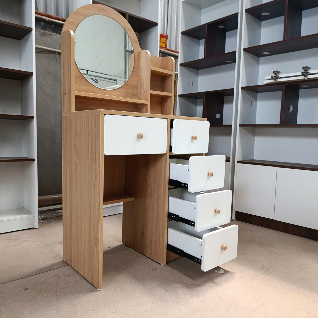 Bàn Trang Điểm Gỗ MDF Phủ Melamine – Hiện Đại & Sang Trọng R70*C140*40cm| BTD02 KN Home Decor