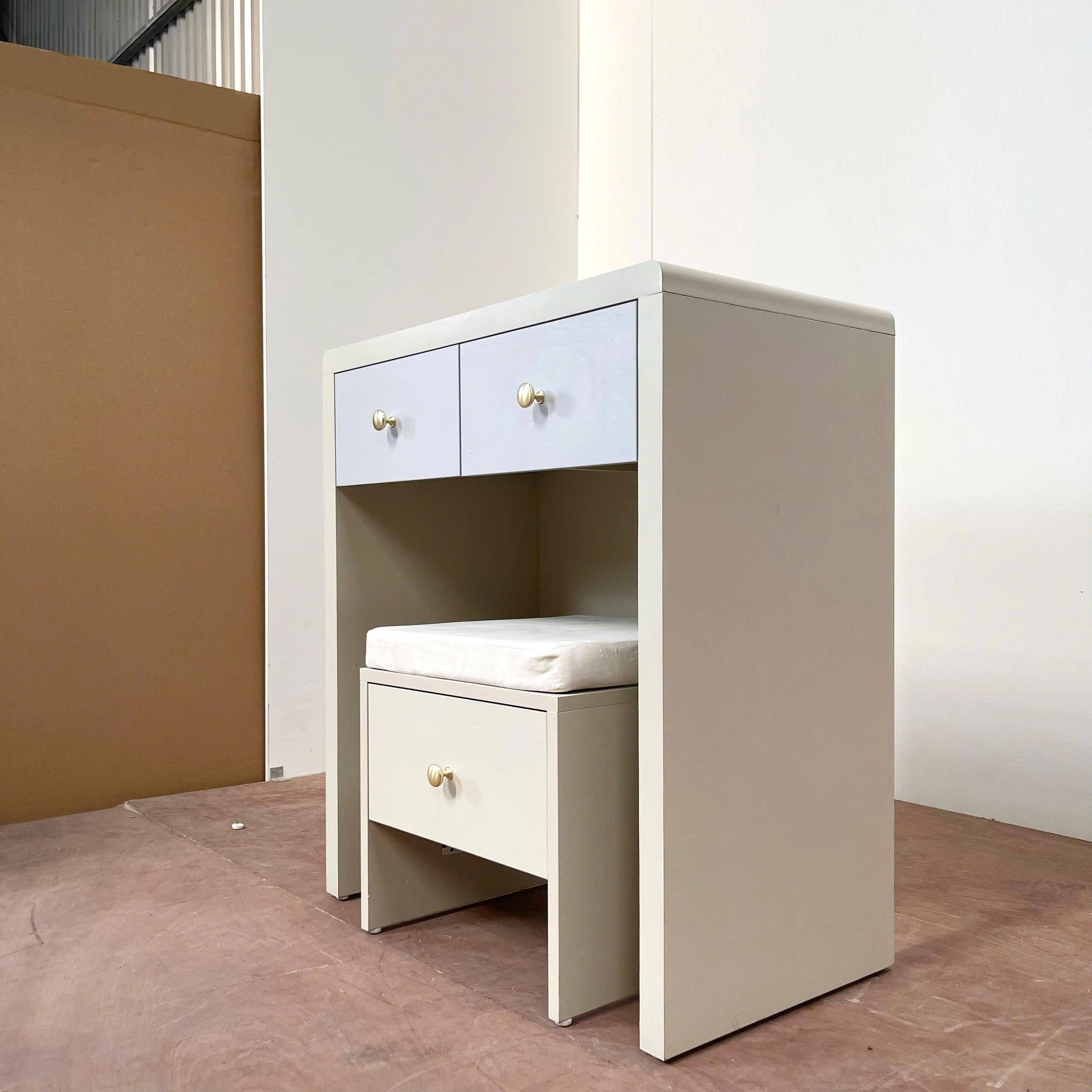 Bàn trang điểm tối giản KN Home Decor