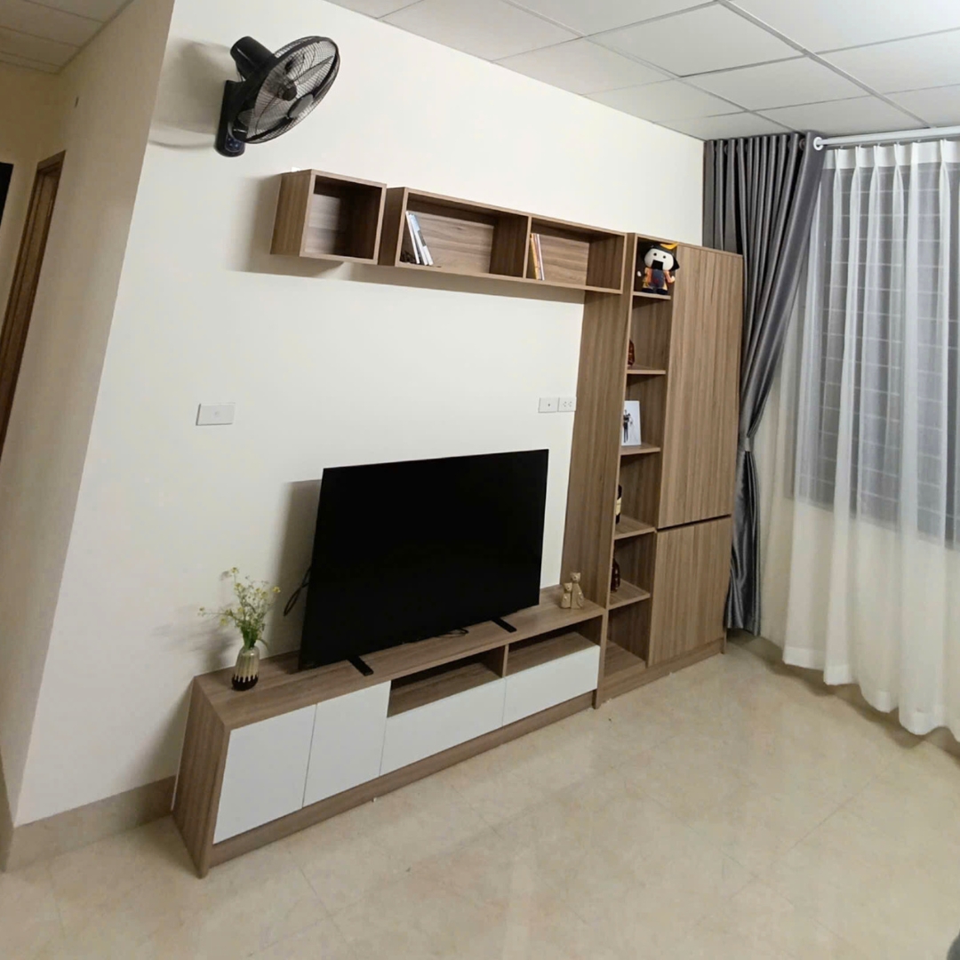 Kệ tivi gỗ MDF phủ Melamine hiện đại, thiết kế đơn giản, có nhiều kích thước và màu sắc tùy chọn, thương hiệu KN Home Decor.