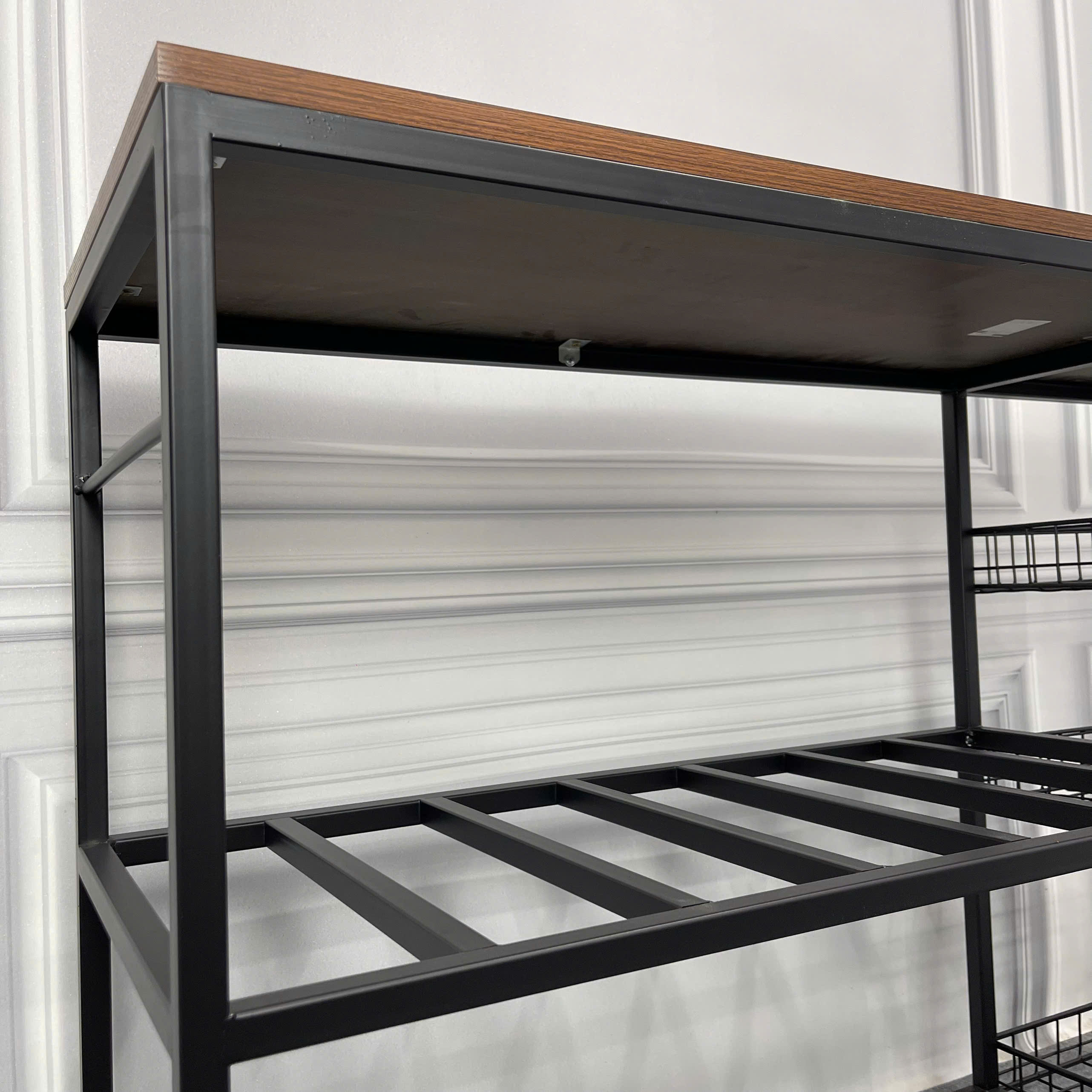 Kệ để đồ bếp khung sắt kết hợp gỗ MDF bền đẹp dễ vệ sinh