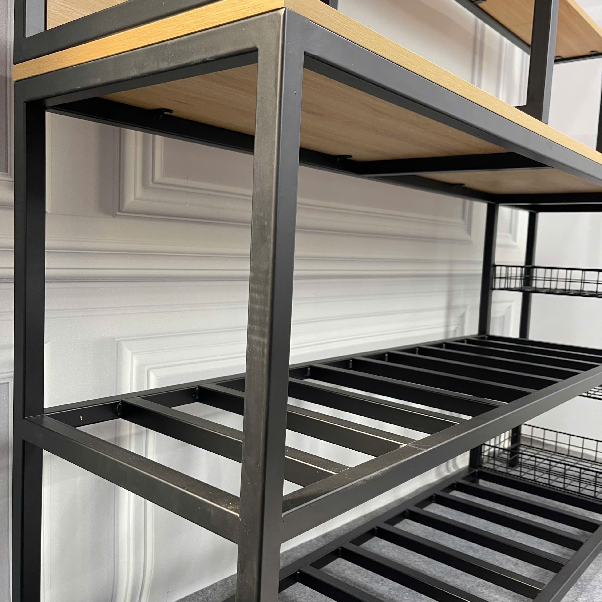 kệ pantry để nồi cơm điện