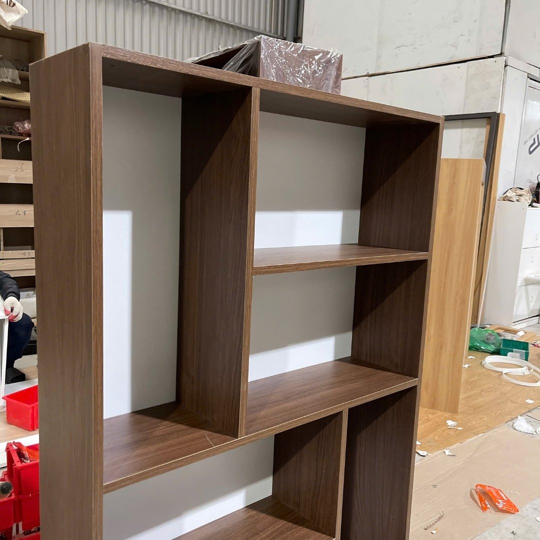 Kệ sách gỗ công nghiệp phủ melamine bền đẹp
