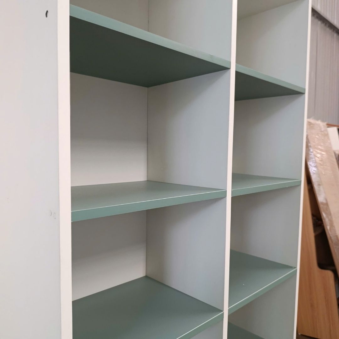 Kệ sách MDF 1m8 nhiều tầng hiện đại