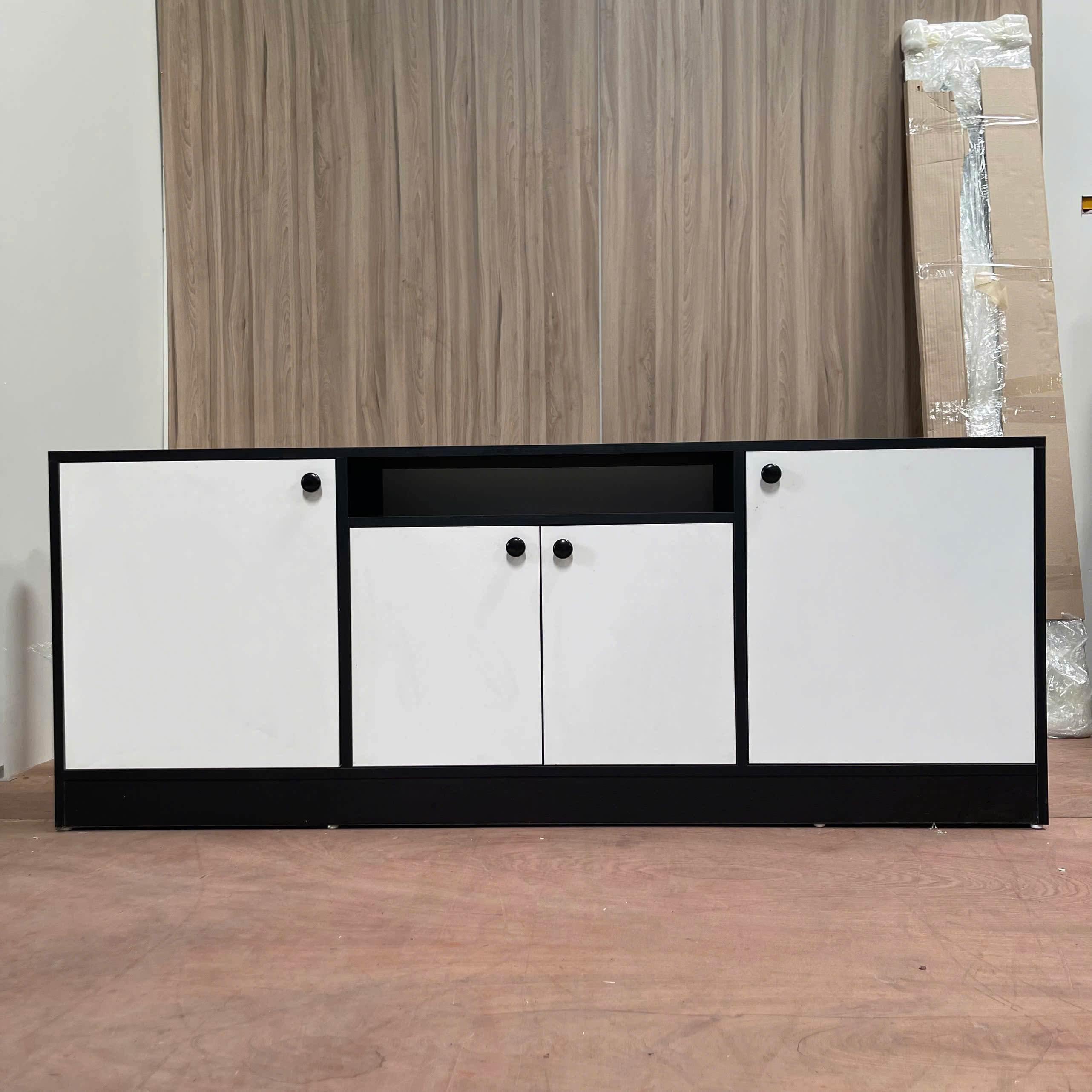 Kệ TV Đa Năng 4 Cánh MDF Melamine 165x34x65cm – KN KTV1653465