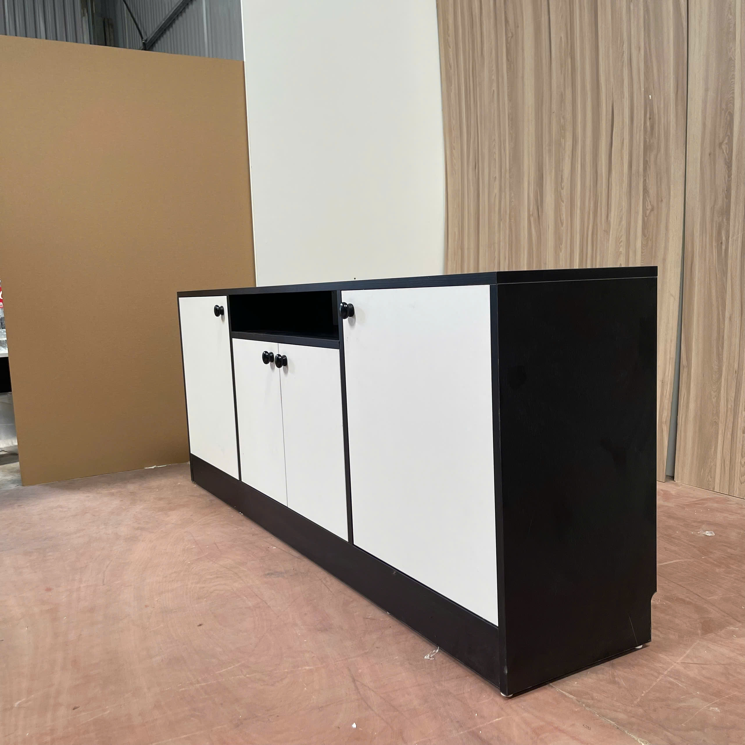 Kệ TV Đa Năng 4 Cánh MDF Melamine 165x34x65cm – KN KTV1653465