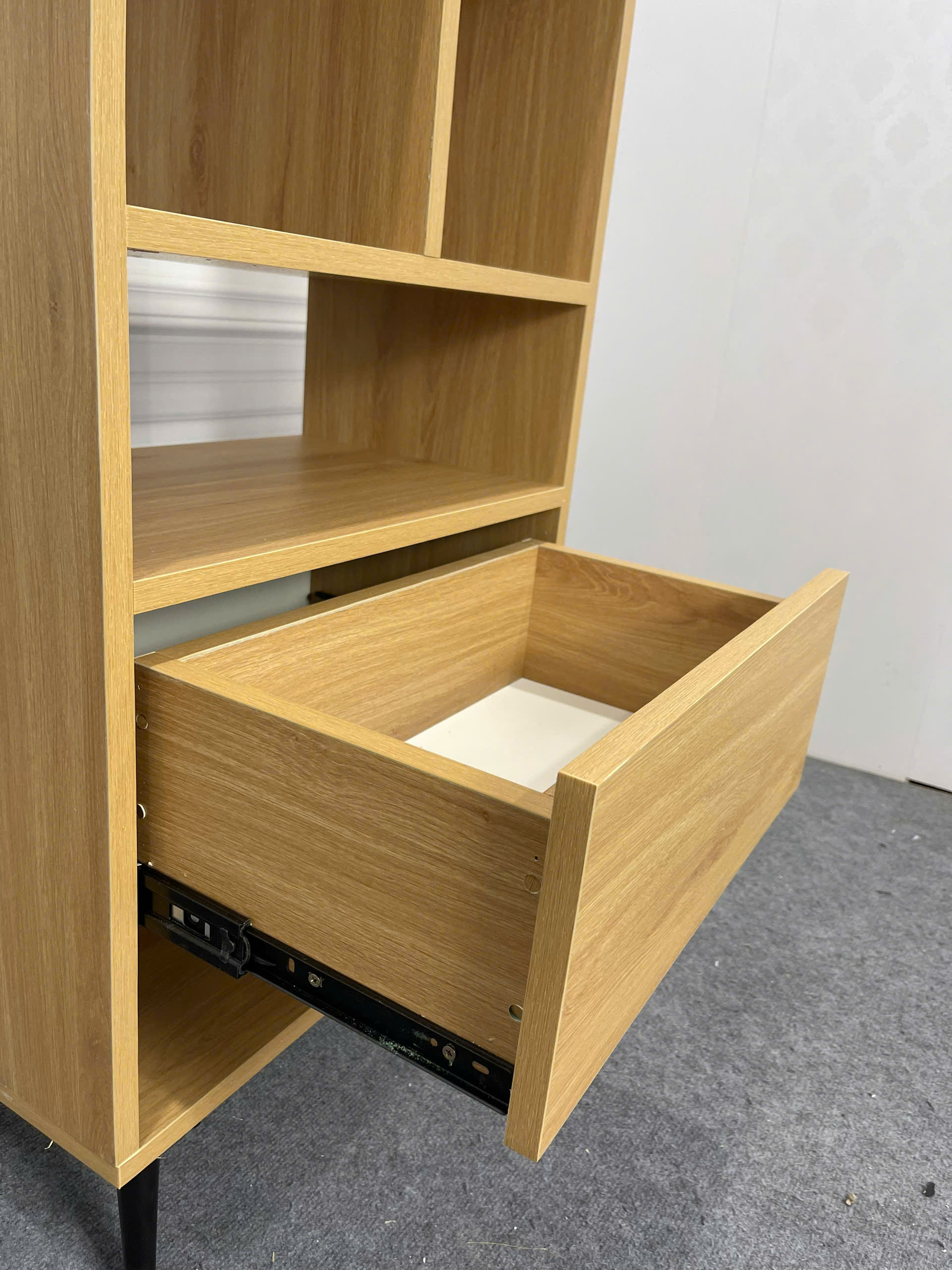 Tủ Buffet MDF Melamine 50x30x115cm Kệ Trang Trí Đa Năng Chân Sắt Hiện Đại KN Home Decor