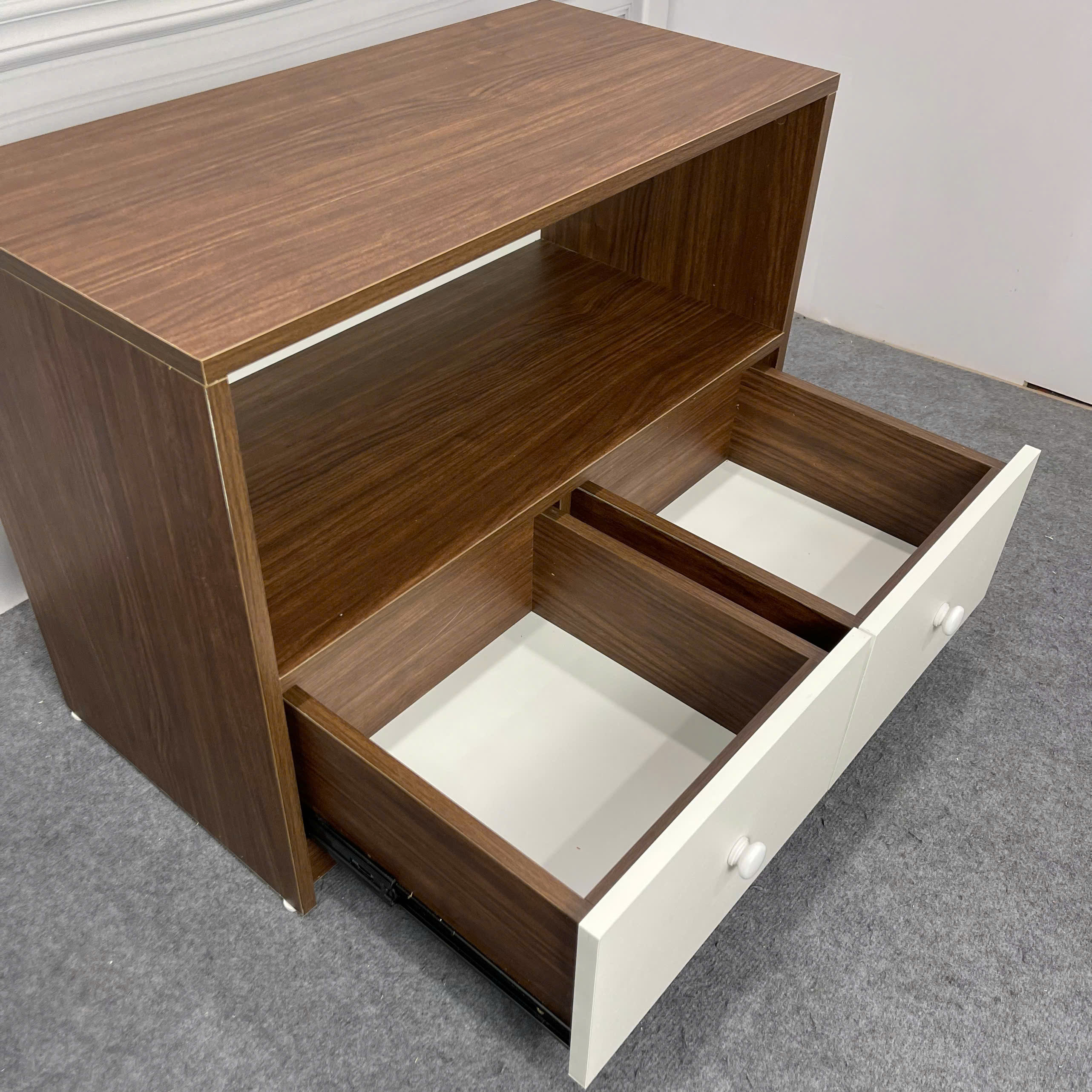 Tủ phụ bếp có ngăn kéo ray bi 3 lớp trượt êm