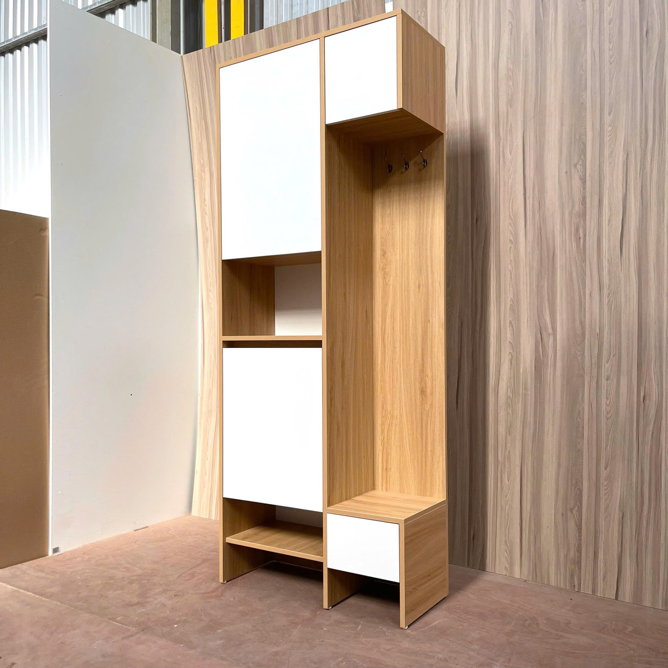 Tủ Giày Kết Hợp Giá Treo Đồ MDF Chống Ẩm 80x35x200cm KN-TG8035200