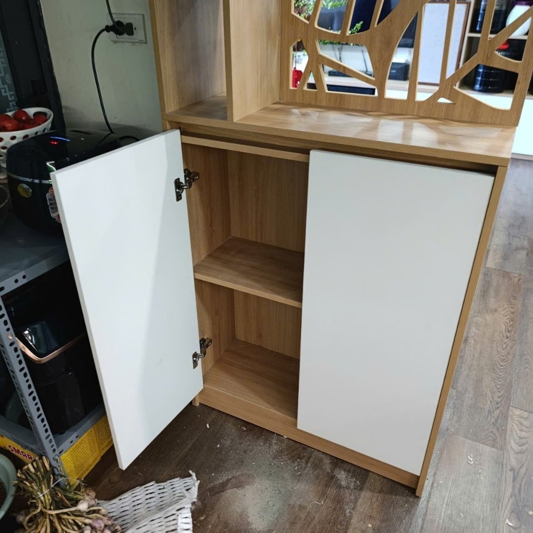 Tủ ngăn không gian gỗ MDF phủ Melamine bền đẹp, dễ vệ sinh.