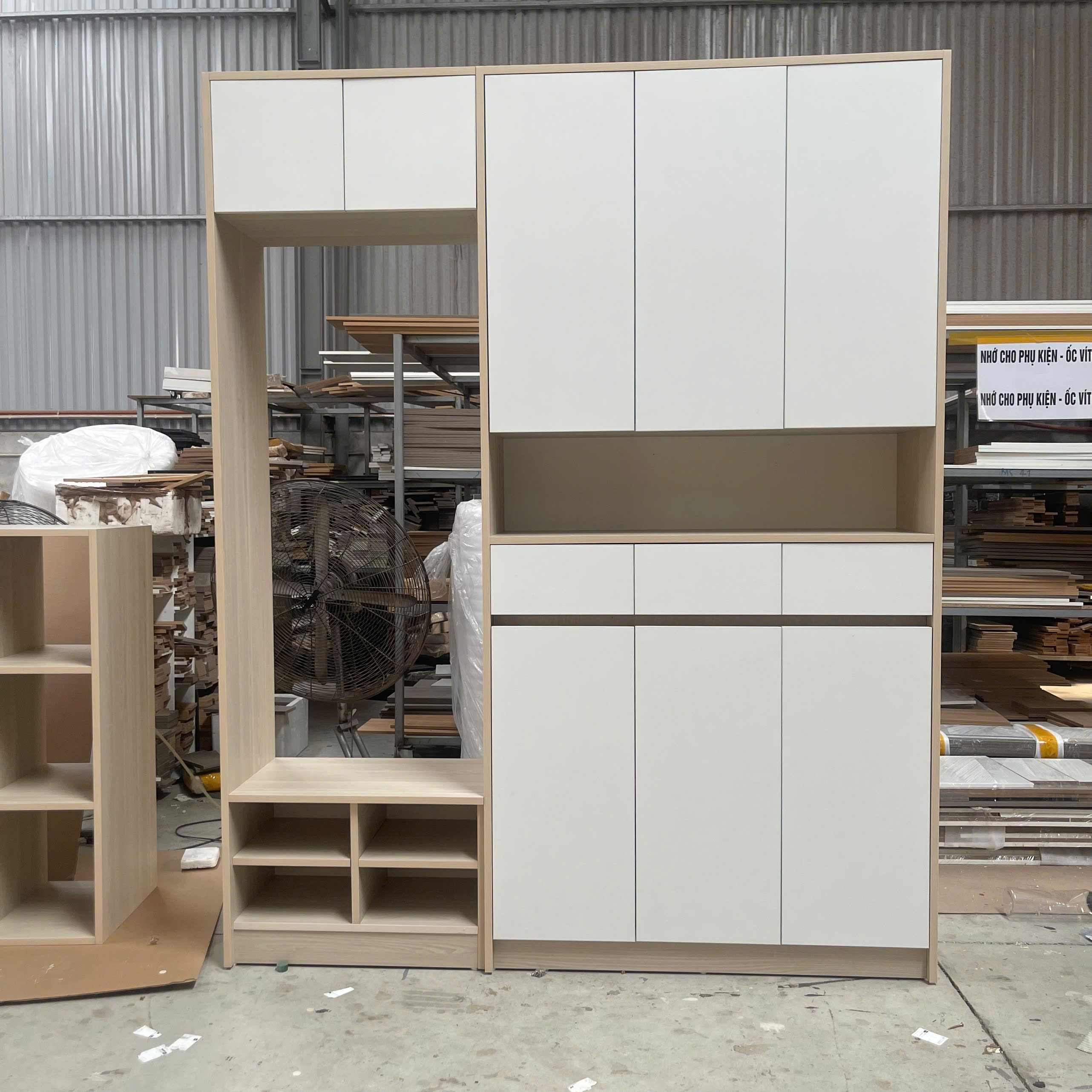 Tủ giày nhà phố hiện đại