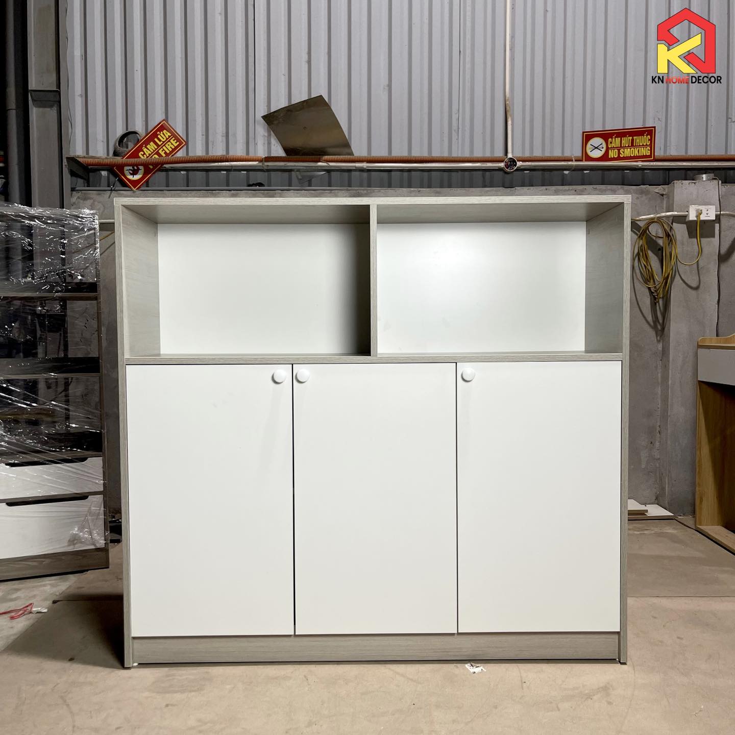 Tủ Lưu Trữ Đa Năng MDF Melamine 130x35x120cm Kệ Trang Trí Kết Hợp Cánh Đóng Hiện Đại KN Home Decor