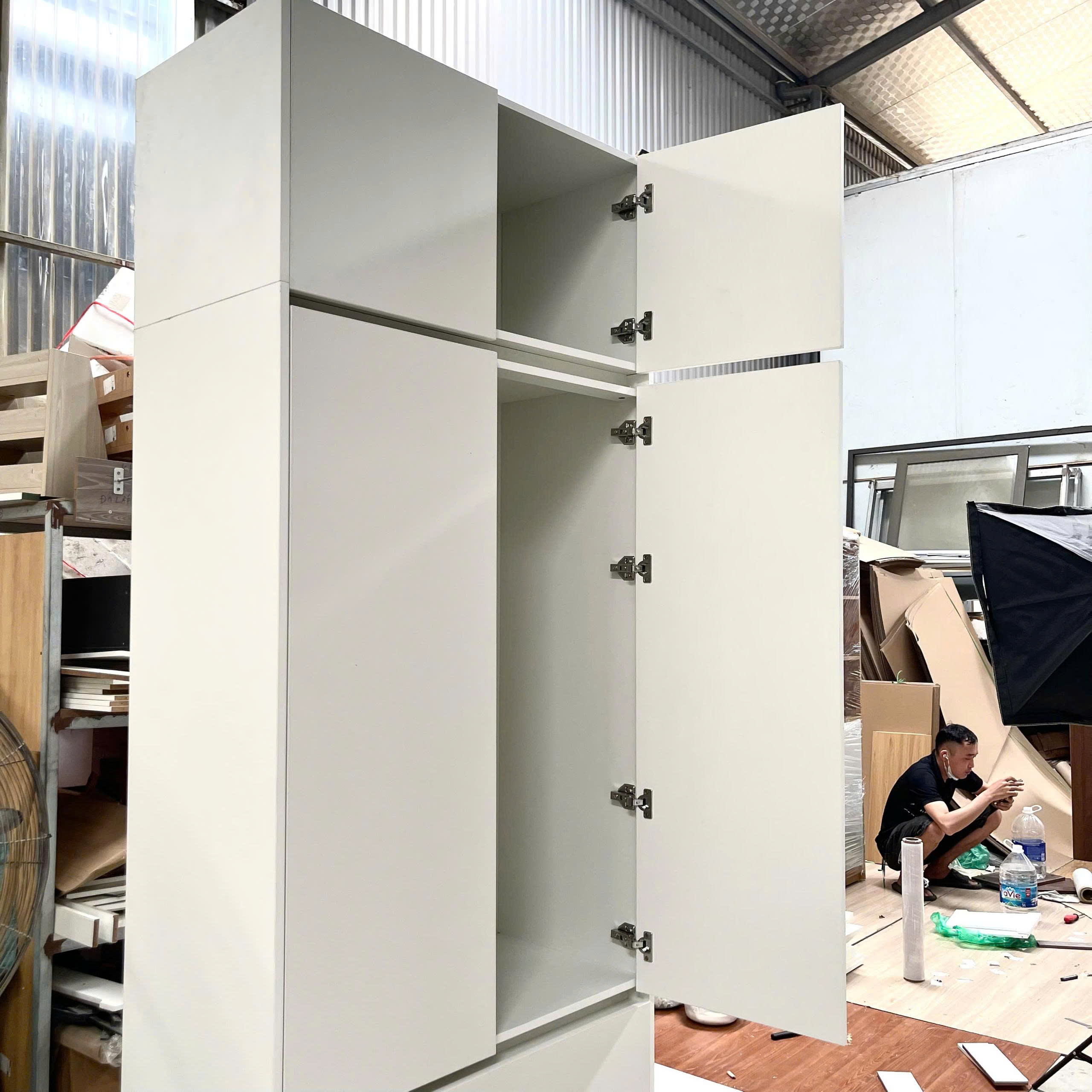 Tủ Quần Áo 4 Cánh 2 Ngăn Kéo MDF Chống Ẩm 90x55x240cm KN-TQA9055240