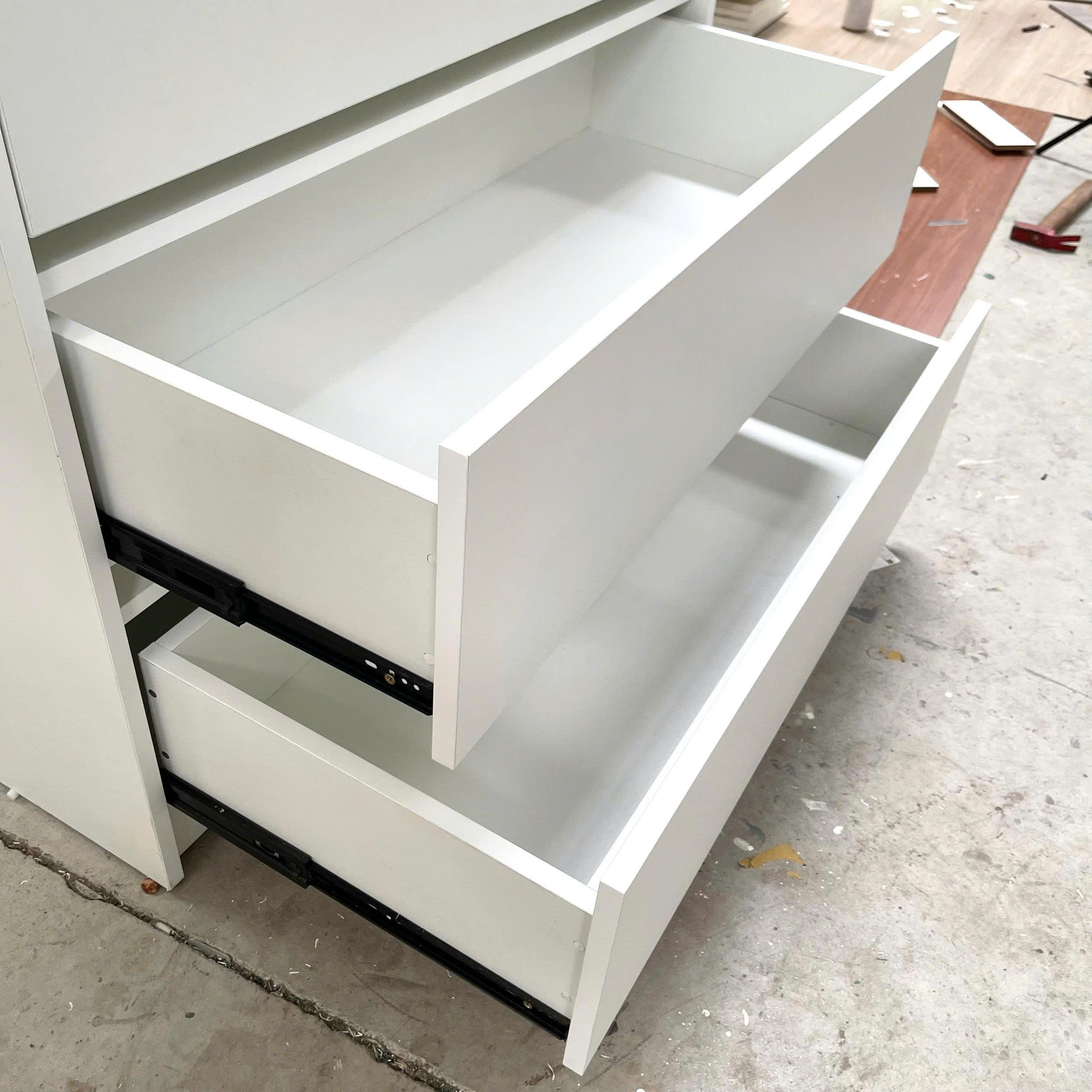 Tủ Quần Áo 4 Cánh 2 Ngăn Kéo MDF Chống Ẩm 90x55x240cm KN-TQA9055240