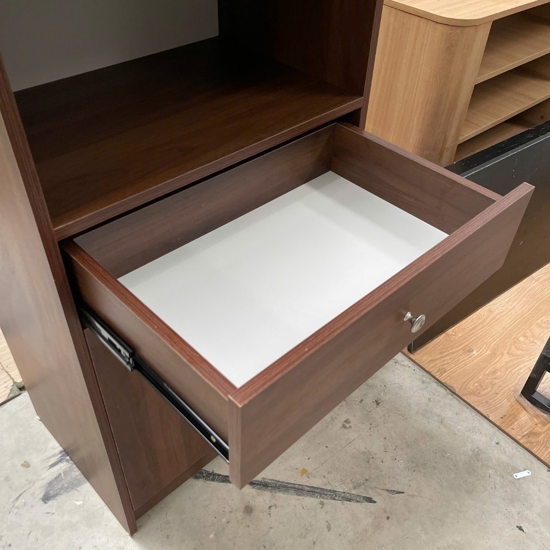 Tủ rượu gia đình thiết kế sang trọng