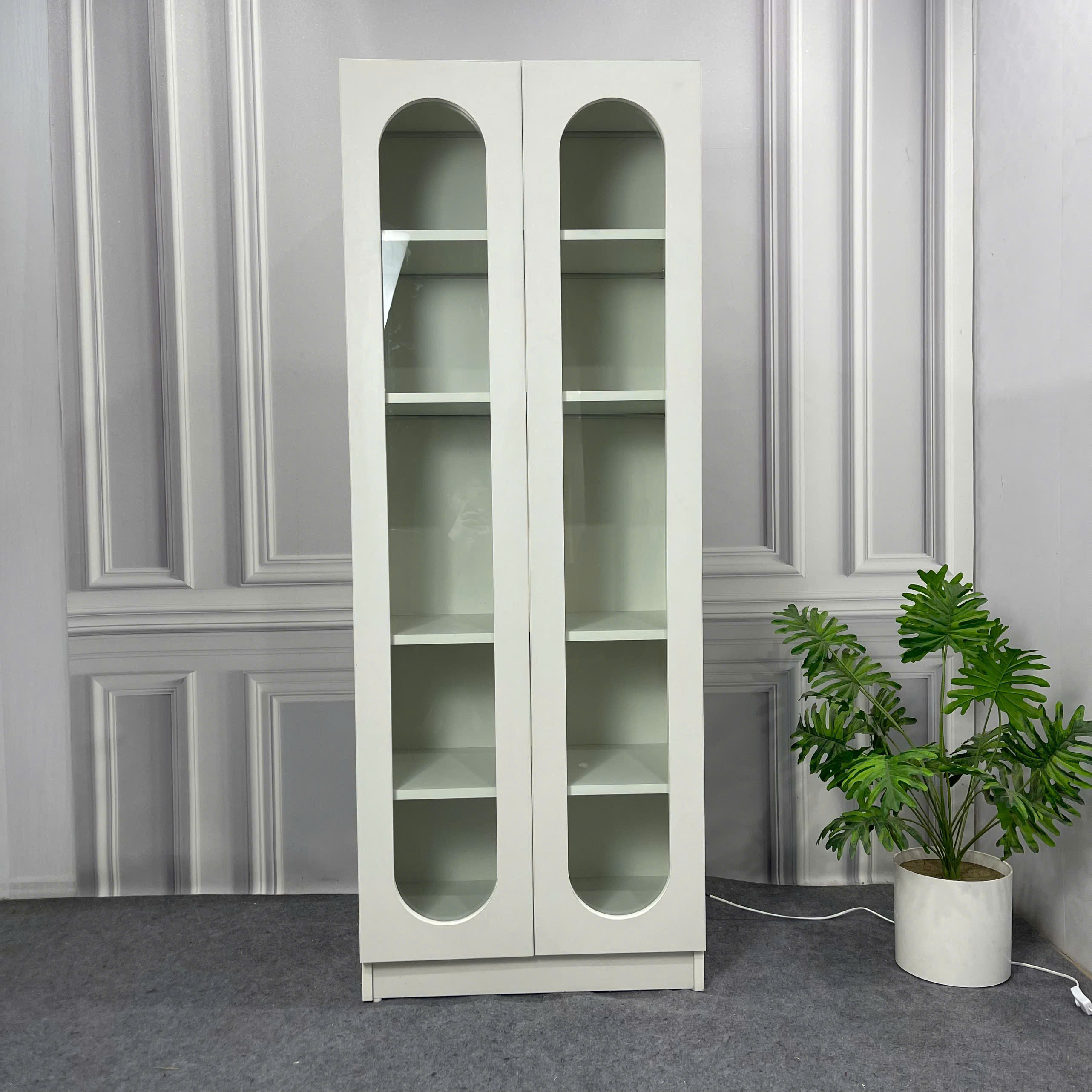 Tủ trưng bày gỗ MDF phủ Melamine cánh kính đèn LED TTB_MPK KN Home Decor