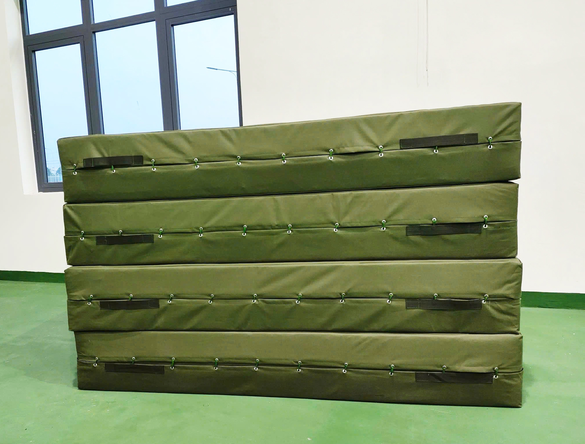 Nệm Thể Chất, Điền Kinh 2.4x1.8x0.4m (Dày 40cm) | An Toàn Tuyệt Đối Cho Trường Học, Cấp 1, 2, 3