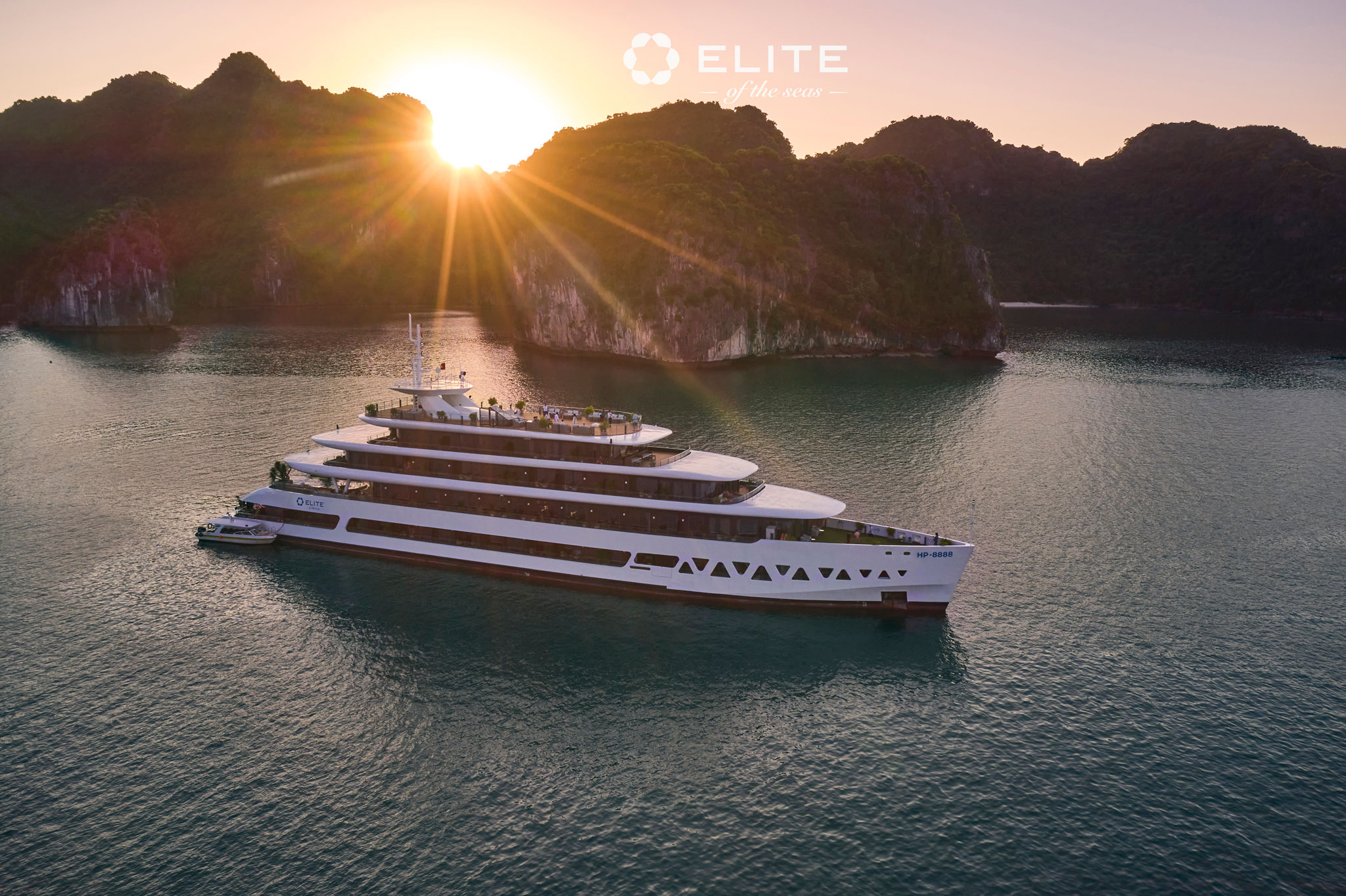 Tour Du Thuyền Elite Of The Seas 6 Sao Cho Khách Đoàn