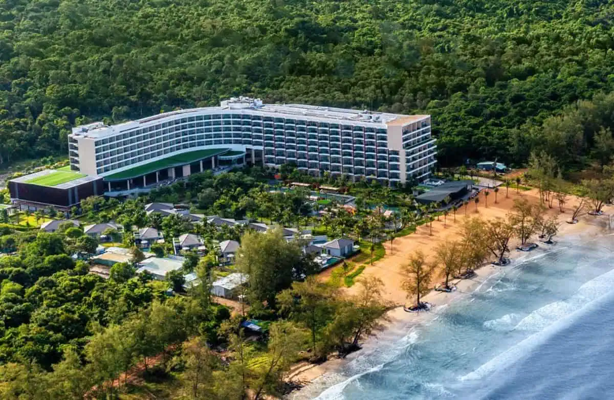 Crowne Plaza Starbay Phú Quốc