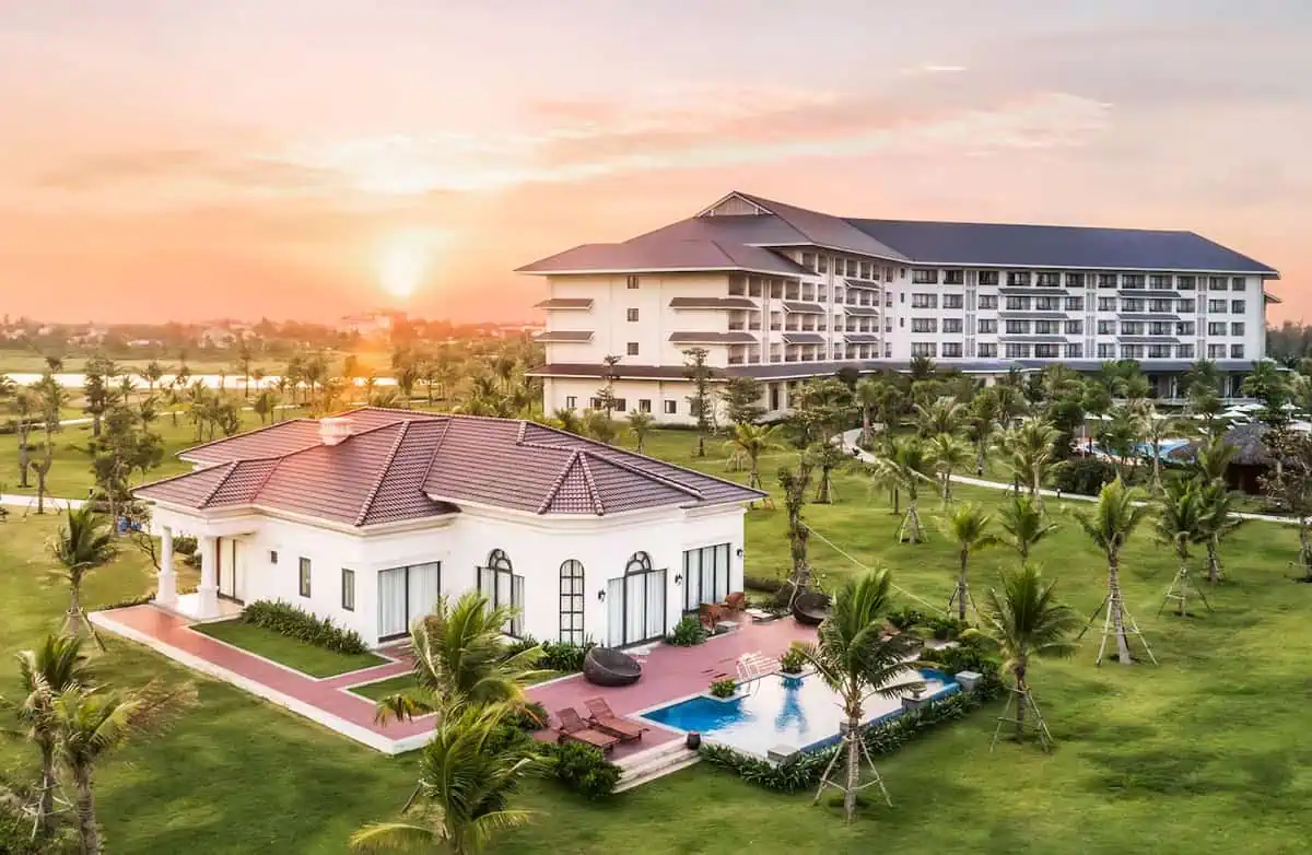 Vinpearl Cua Hoi, Affiliated by Meliá