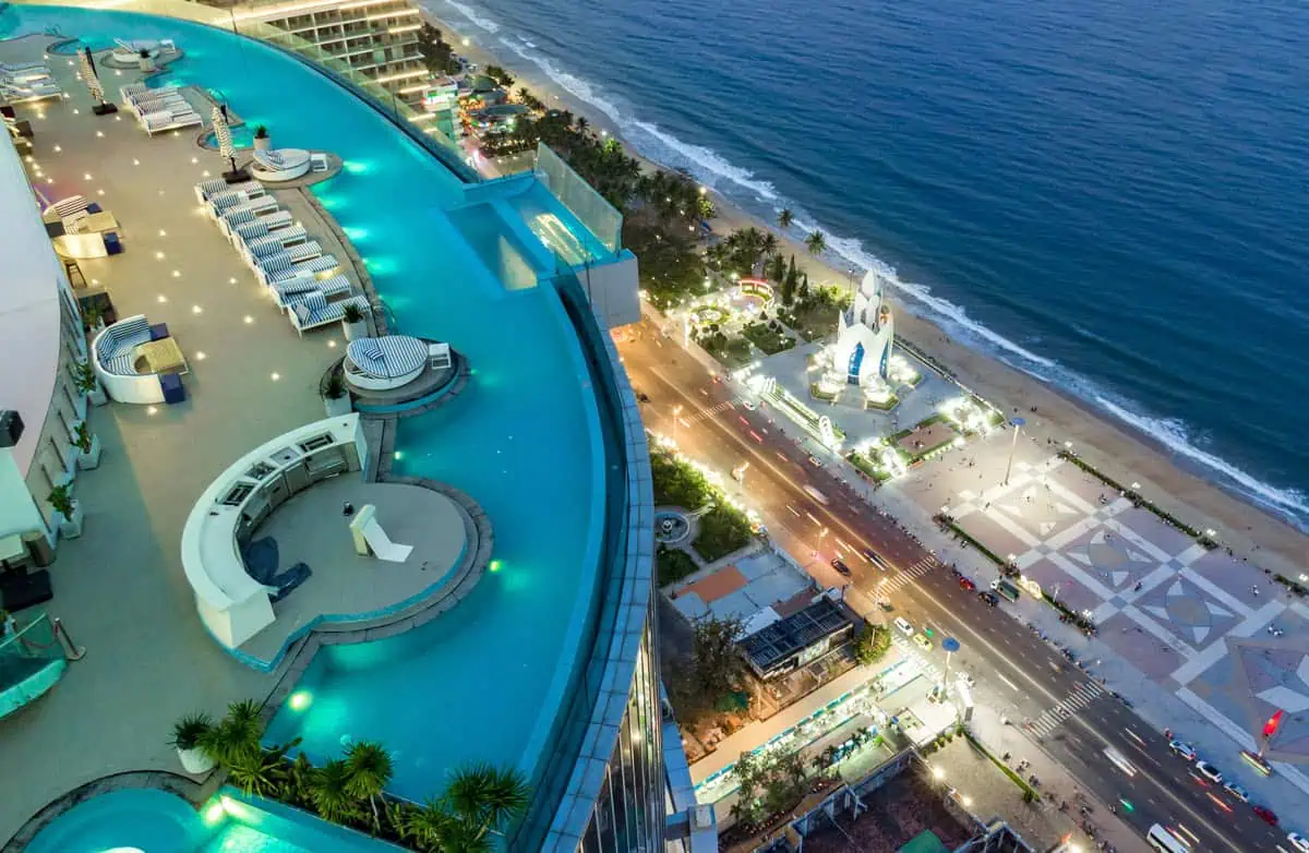 Khách sạn The Empyrean Nha Trang