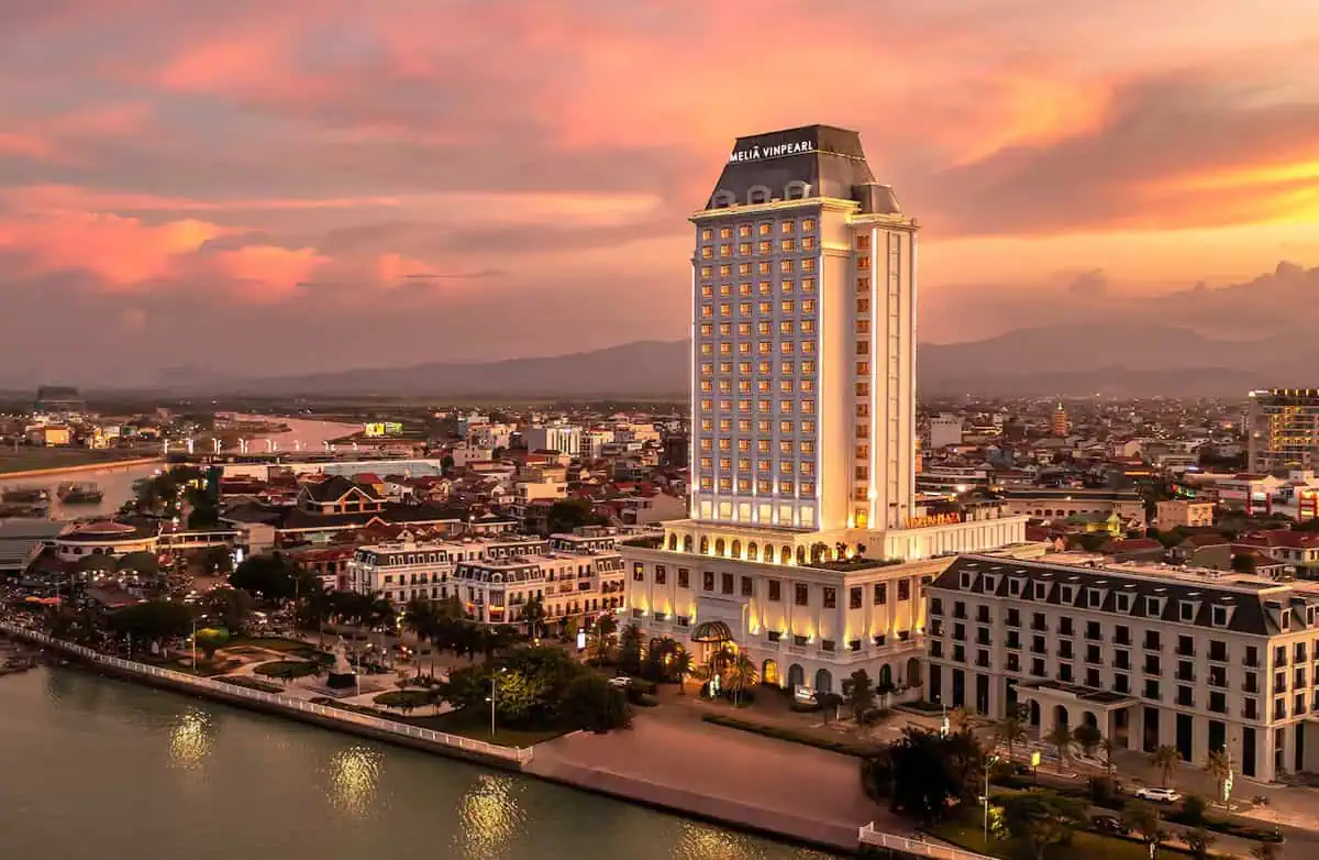 Khách sạn Melia Vinpearl Quảng Bình