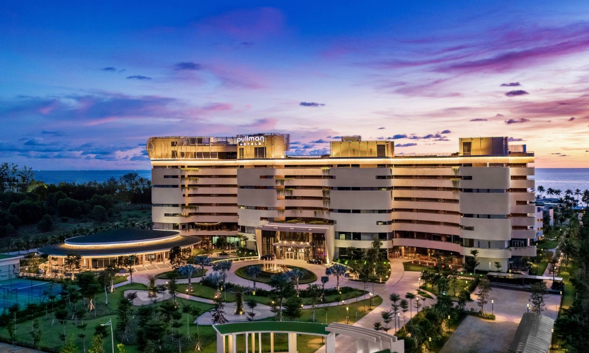 Pullman Phú Quốc Beach Resort