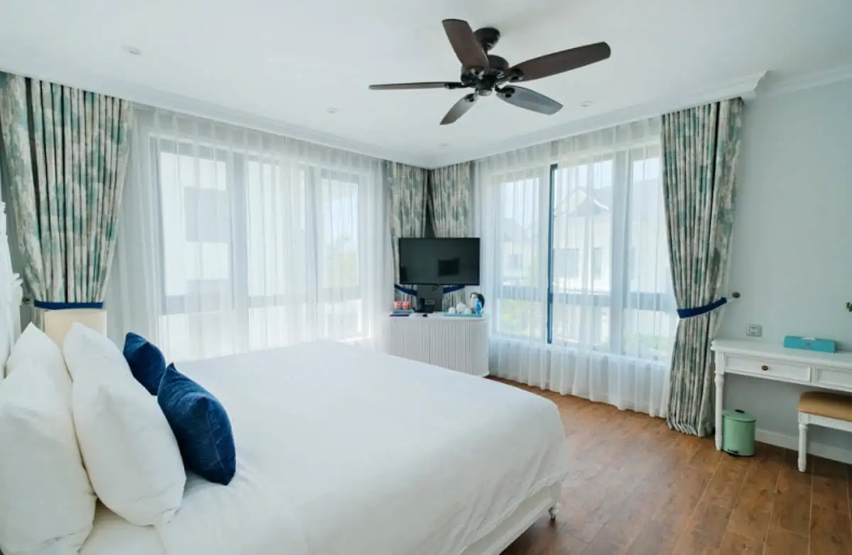 Sunset Sanato Resort & Villa Phú Quốc