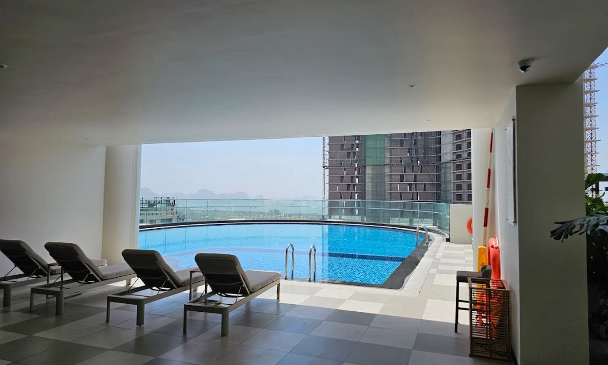 The Yacht by DC Hạ Long