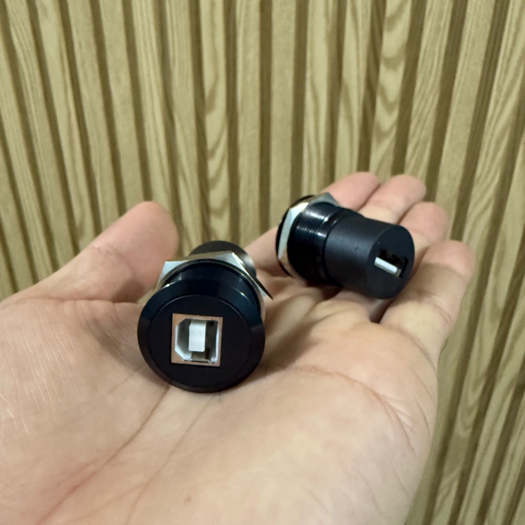 Đầu chuyển đổi USB B Sang USB A gắng mặt tủ phi 22mm