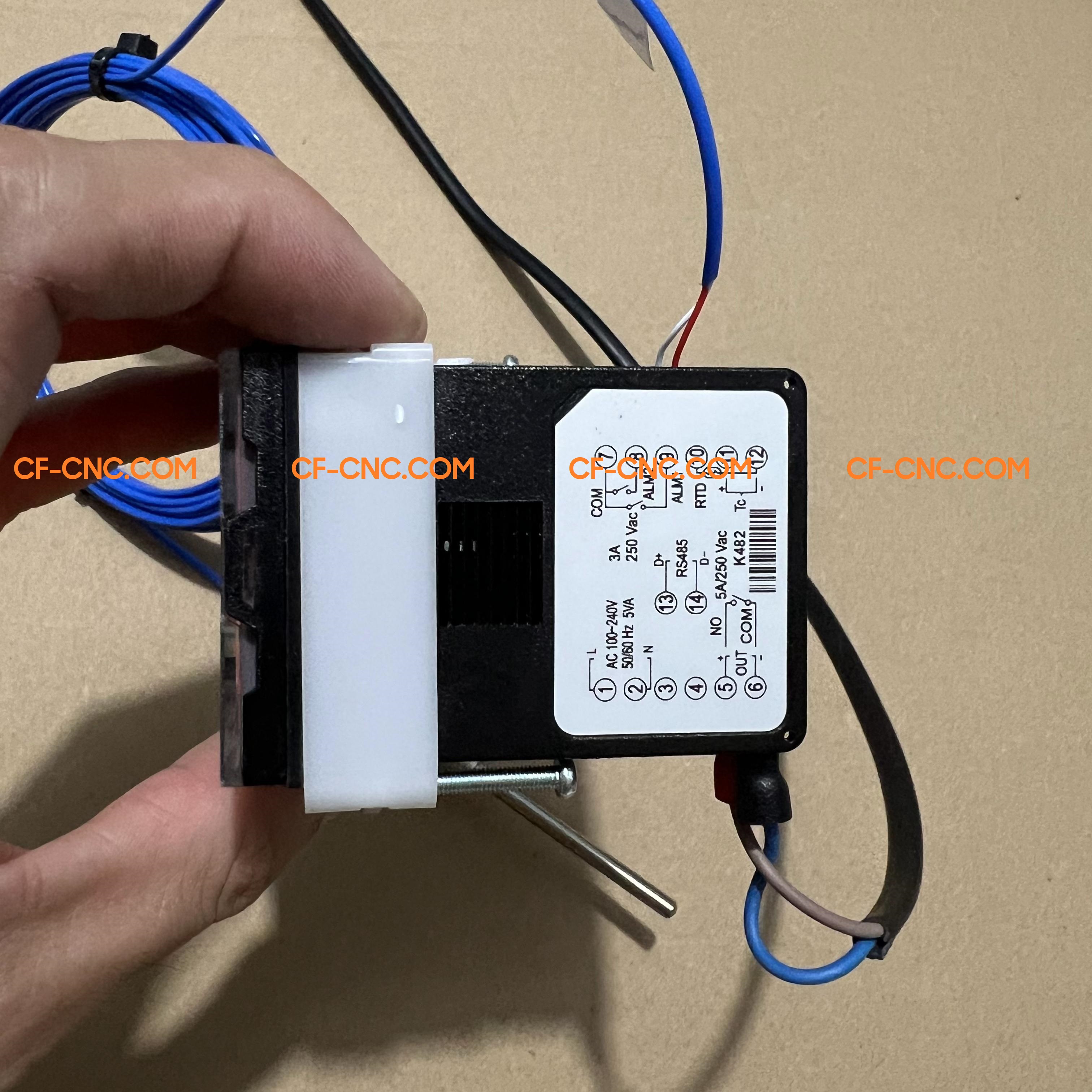 Bộ điều khiển nhiệt độ 48x48 Delta DTK4848