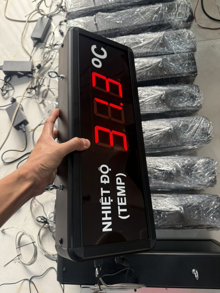 Bảng Led hiển thị nhiệt độ to -50 đến 99,9 độ C