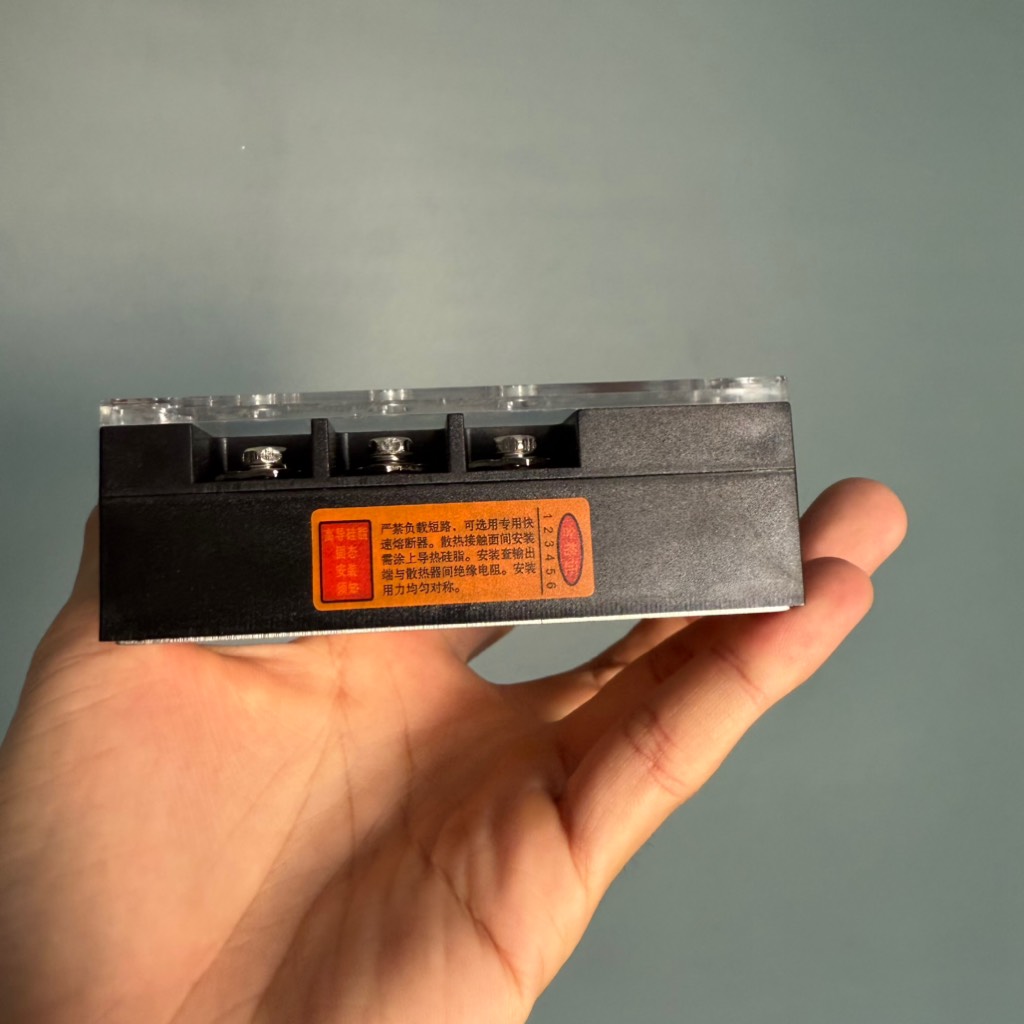 SSR, relay bán dẫn, rơ le bán dẫn 3 pha 380V 40A, input 3-32Vdc