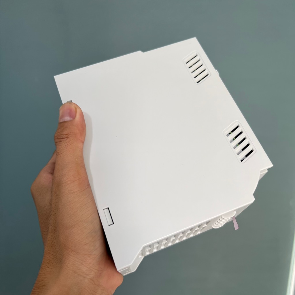 Biến tần 1 pha 220V ra 3 pha 220V Kinco KC100