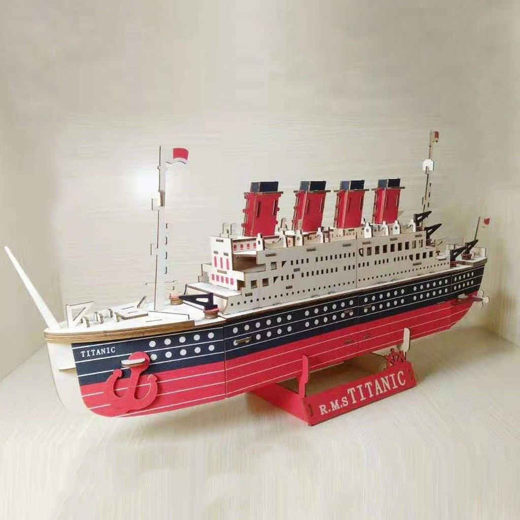 Đồ chơi lắp ráp gỗ 3D Mô hình Tàu Titanic Laser ZY-073 - Tặng kèm đèn LED USB trang trí