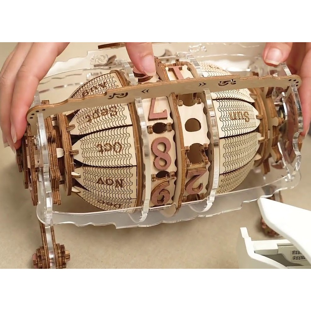 [BẢN QUỐC TẾ TIẾNG ANH] Đồ chơi Lắp ráp gỗ 3D Mô hình Cơ động học Lịch Để Bàn Robotime Time Engine Desk Calendar LC801