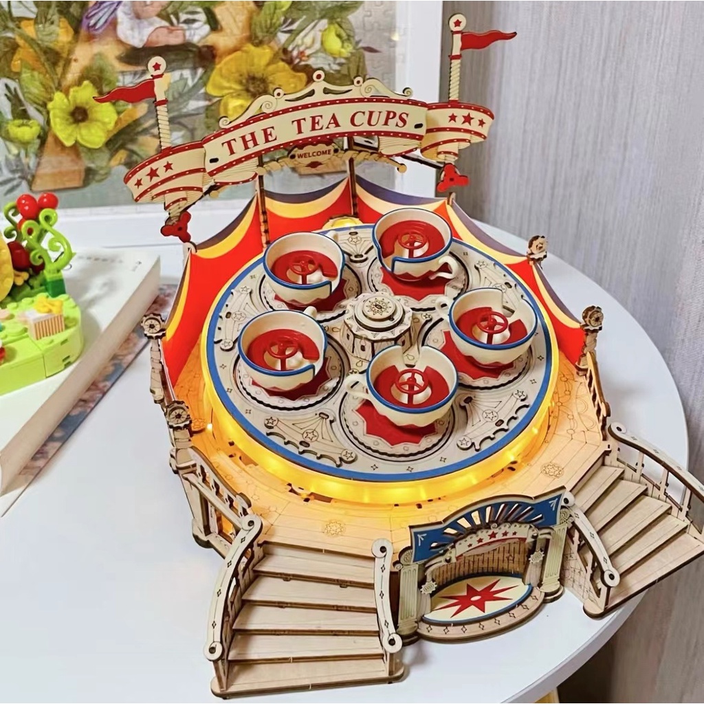 [BẢN QUỐC TẾ TIẾNG ANH] Mô hình Cơ động học Bàn Trà Tilt-A-Whirl EA04 Robotime
