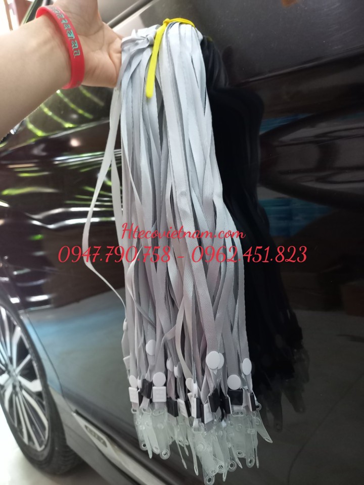 DÂY ĐEO THẺ LỤA MÓC NHỰA MÀU GHI (loại 1) - DÂY ĐEO THẺ HỌC SINH, SINH VIÊN
