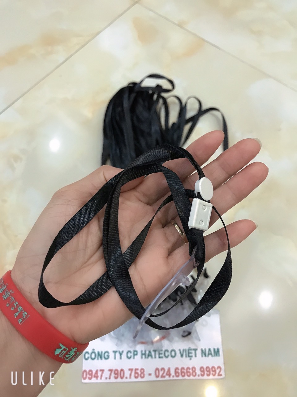 DÂY ĐEO THẺ LỤA MÓC NHỰA MÀU ĐEN (loại 1) - DÂY ĐEO THẺ HỌC SINH, SINH VIÊN (SỈ LIÊN HỆ ĐỂ CÓ GIÁ TỐT NHẤT)