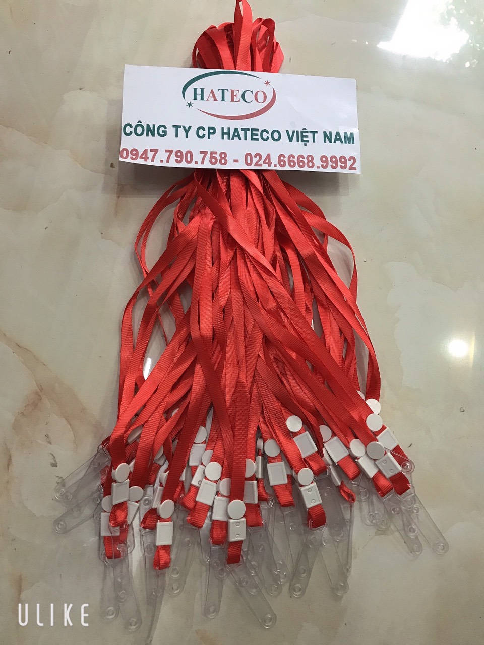 DÂY ĐEO THẺ LỤA MÓC NHỰA MÀU ĐỎ (loại 1) - DÂY ĐEO THẺ HỌC SINH, SINH VIÊN