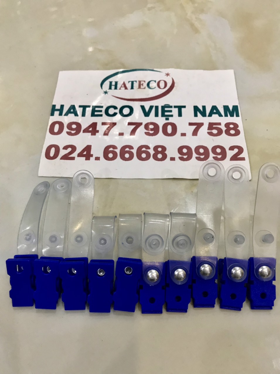 KẸP THẺ NHỰA XANH MÓC TRẮNG (HÀNG CAO CẤP) - CÀI THẺ NHỰA - Kẹp Giữ Thẻ Bằng Nhựa Tiện Dụng - Kẹp thẻ đeo