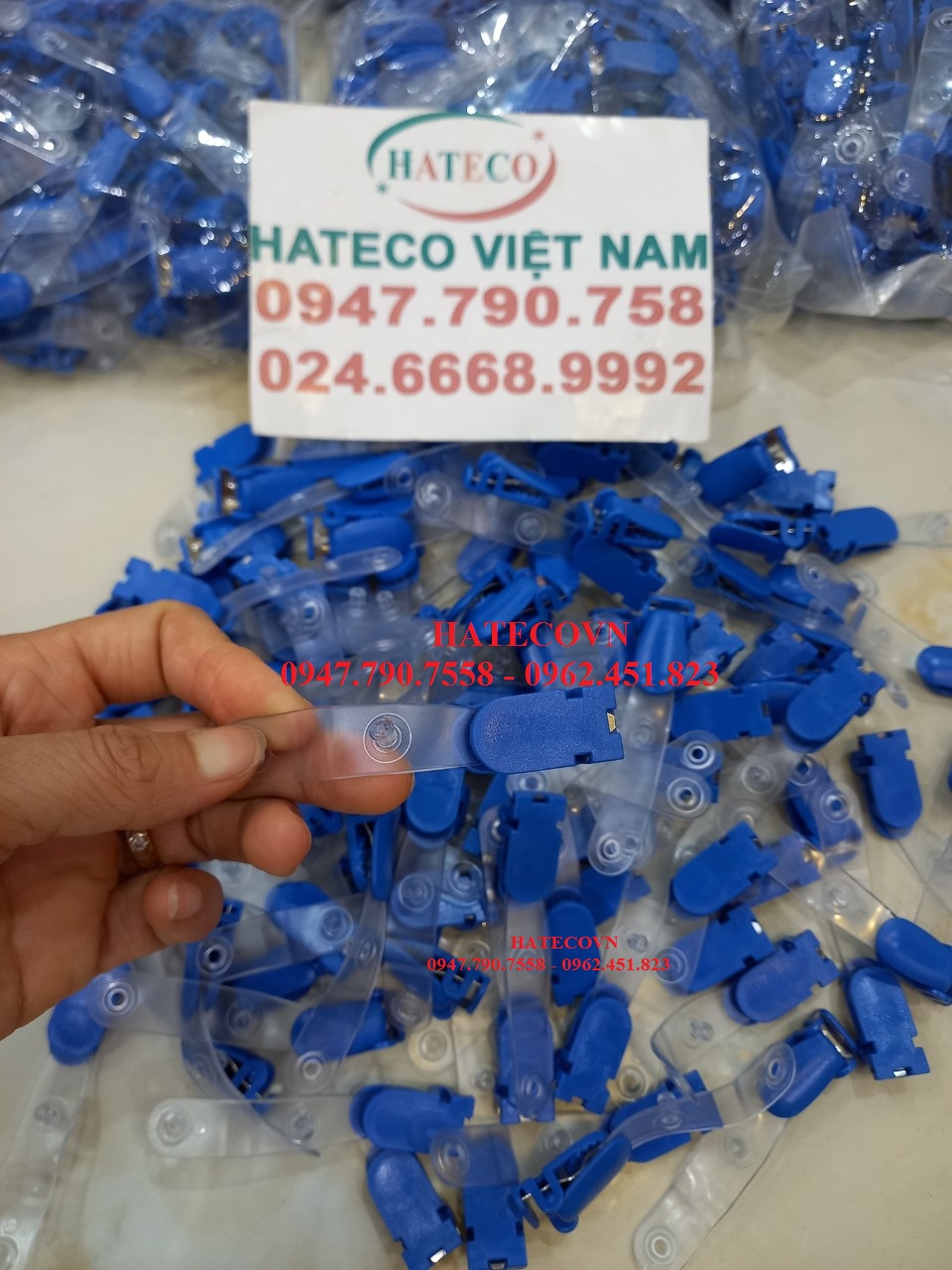 KẸP THẺ NHỰA (HÀNG CAO CẤP) - CÀI THẺ NHỰA - Kẹp Giữ Thẻ Bằng Nhựa Tiện Dụng - Kẹp thẻ đeo