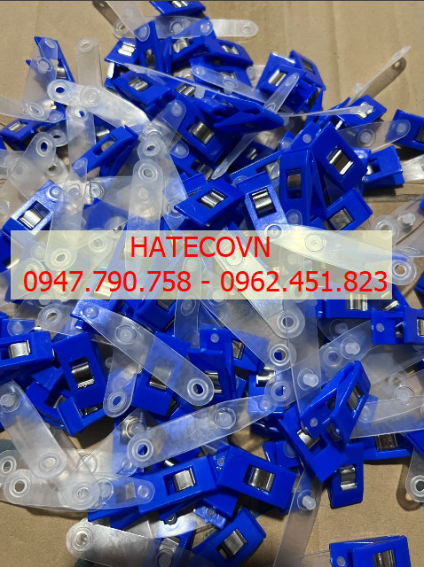 KẸP THẺ NHỰA XANH MÓC TRẮNG(HÀNG CAO CẤP) - CÀI THẺ NHỰA - Kẹp Giữ Thẻ Bằng Nhựa Tiện Dụng - Kẹp thẻ đeo