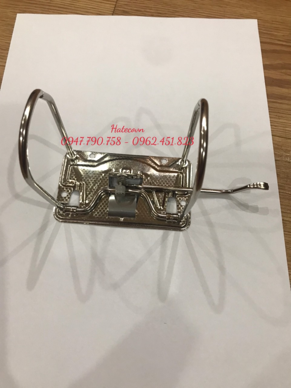 Khóa còng bật 10cm GẮN BẢNG TIN (gồm khóa còng + nẹp còng)