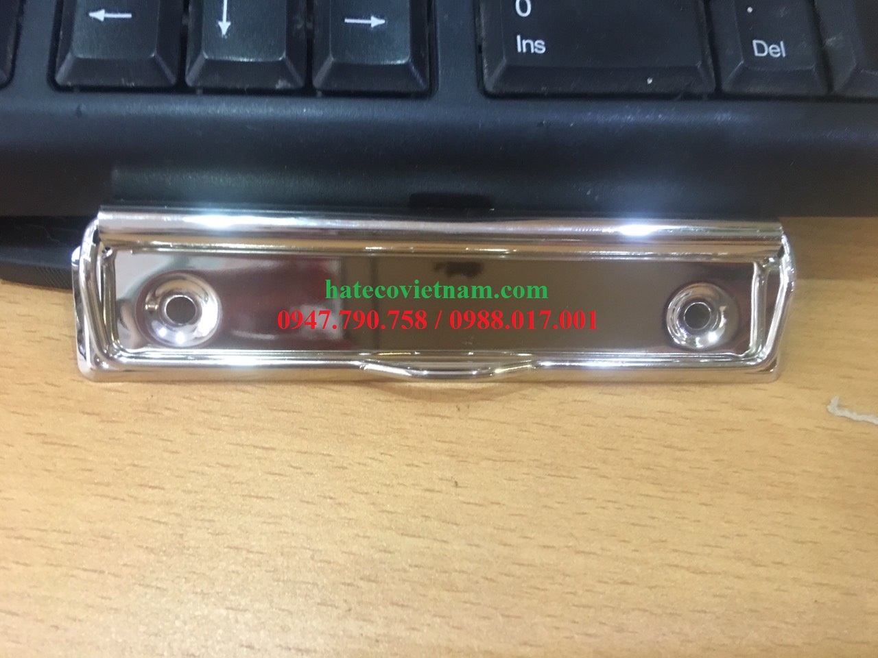 Khóa trình ký trơn - Kẹp trình ký (hàng cao cấp, đẹp, sáng bóng)- Gắn bảng tin