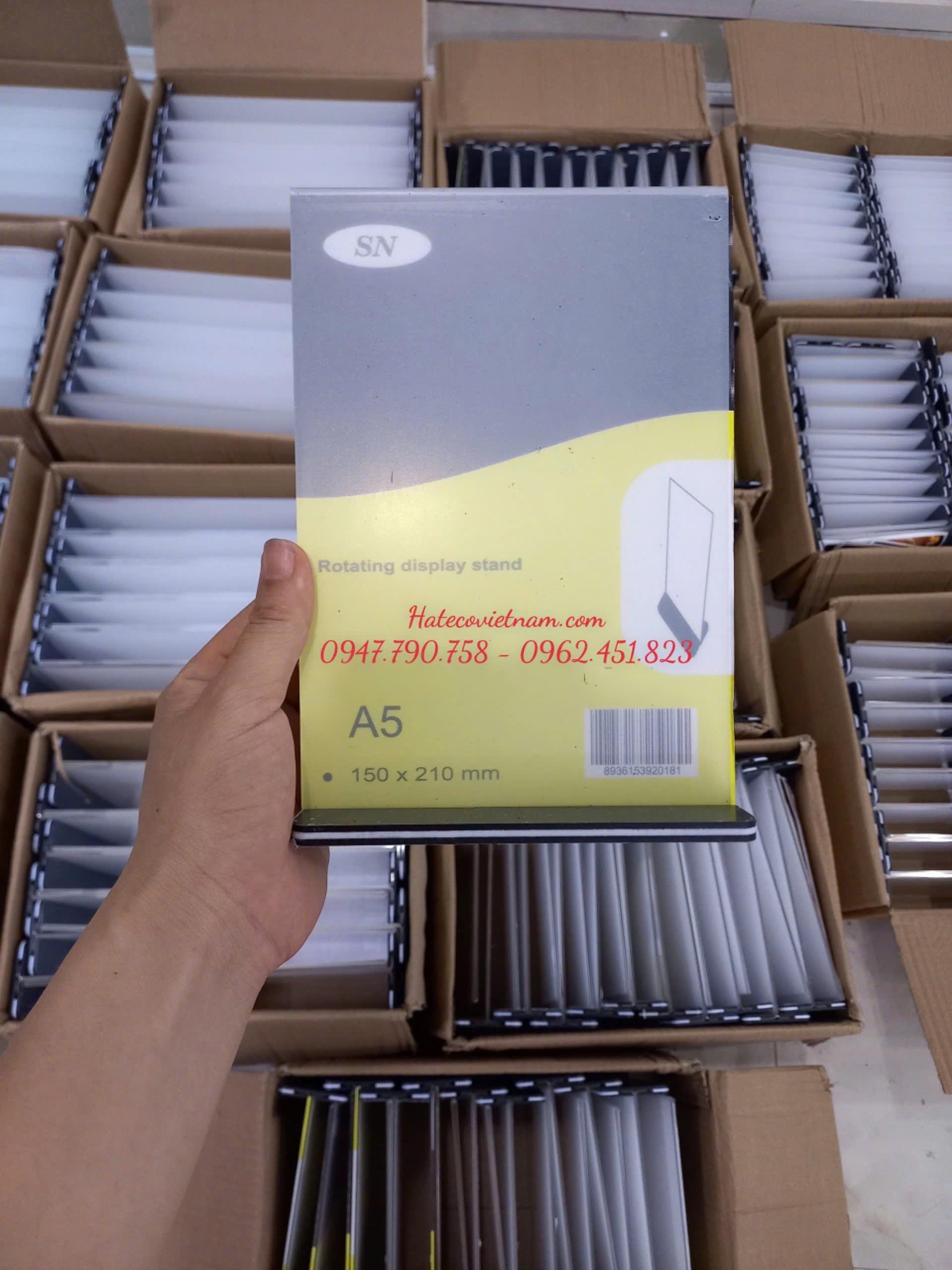 Menu mica DỌC SN trong suốt (đế đen) - Biển để bàn - STANDER - Menu mica để bàn