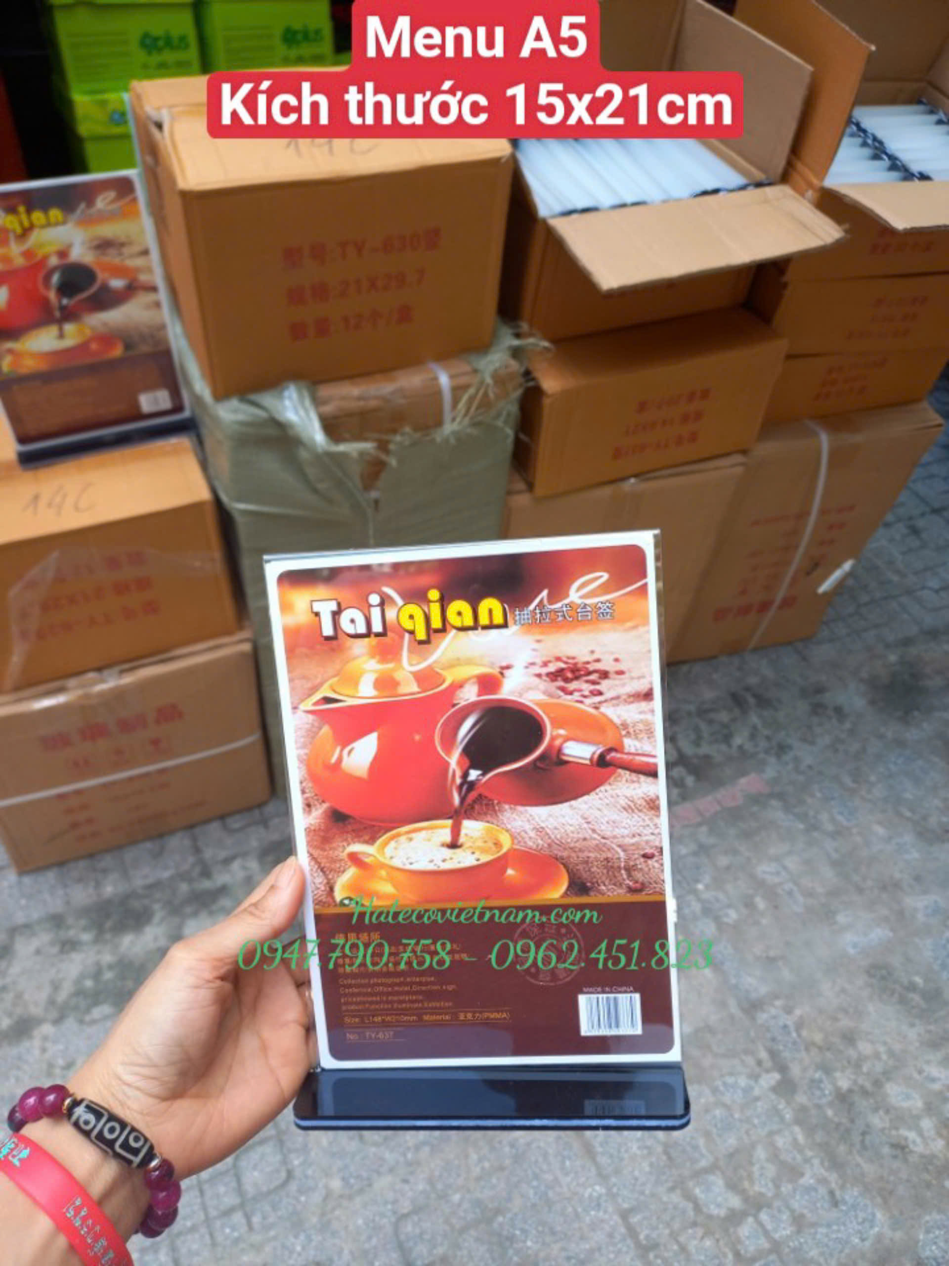 MENU MIKA A5 DỌC TRONG SUỐT (đế đen) - BIỂN ĐỂ BÀN - STANDER