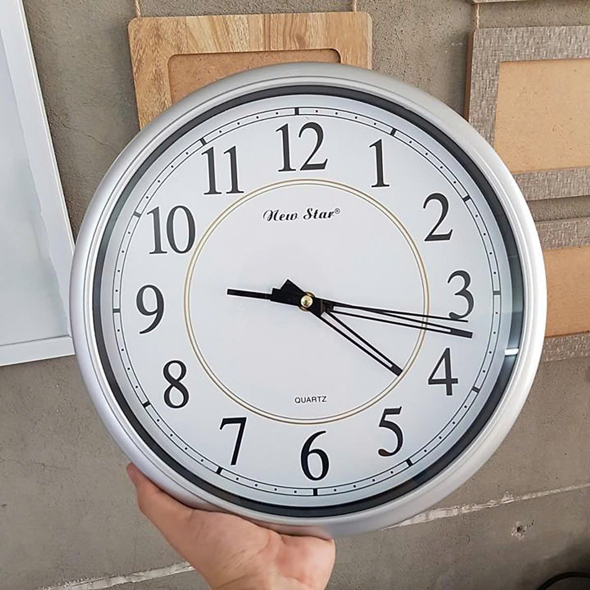 ĐỒNG HỒ TREO TƯỜNG CHÍNH HÃNG NewStar N53 NÂU/XANH/ BẠC - GIÁ RẺ - BẢO HÀNH