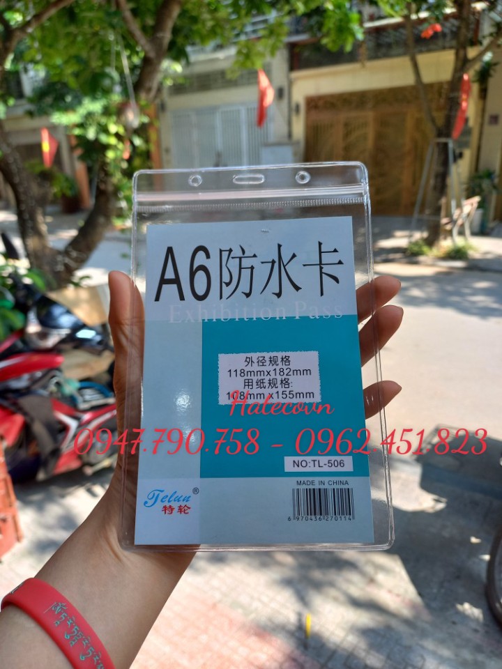 BAO THẺ TÊN A6 - 506 (LOẠI 1) có zíp chống thấm nước, KT 118*182mm - MẶT THẺ NHÀ BÁO, SỰ KIỆN