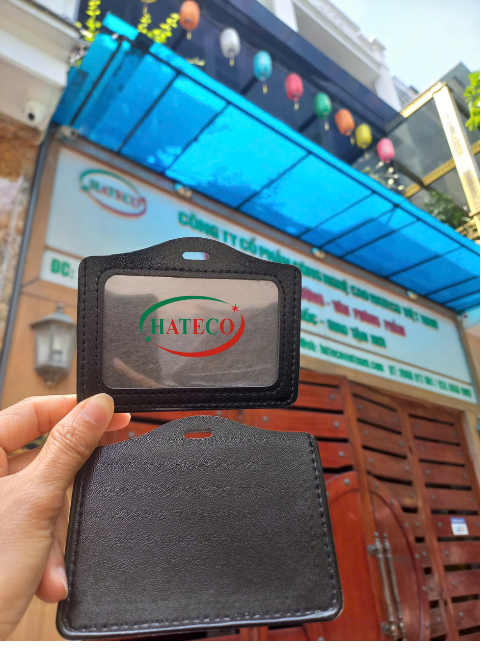 THẺ DA NGANG 1 MẶT ĐEN (KT: 80mm * 102mm) - BAO ĐEO  MẶT THẺ DA ĐEN NGANG SIMILI